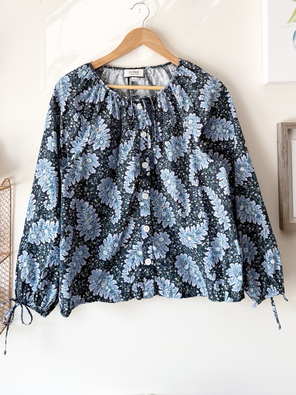 J. Crew Collection Tie sleeve Button Front Top Ratti Pacific Paisley Size L - Picture 2 of 14